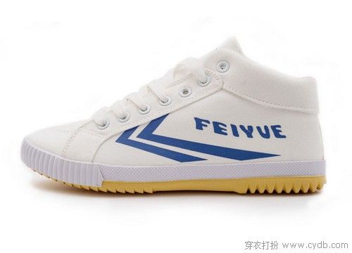 除了小白鞋我們還可以穿啥