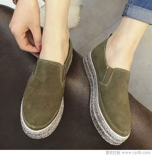 除了小白鞋我們還可以穿啥